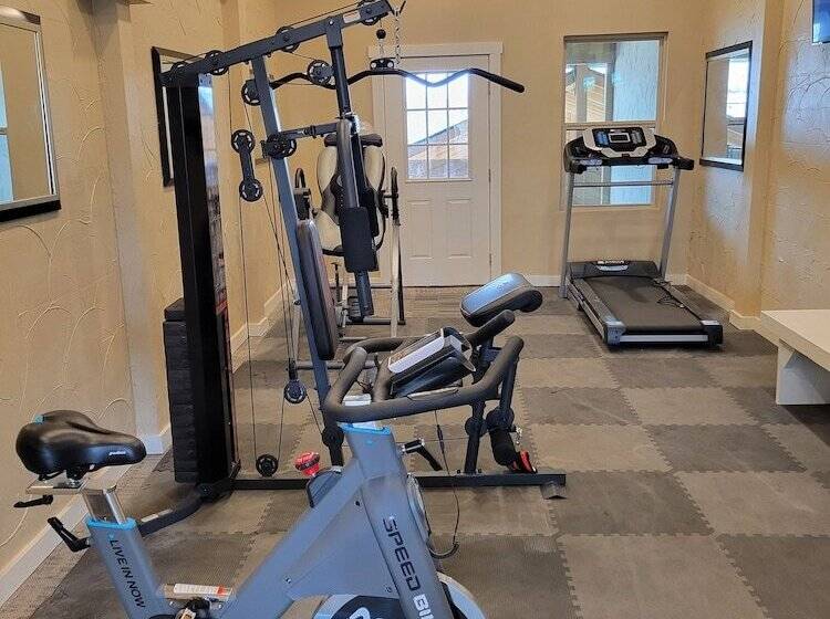 فندق Days Inn By Wyndham Woodward Ok