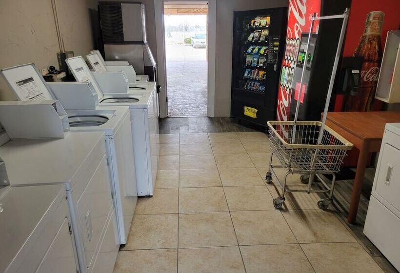 فندق Days Inn By Wyndham Woodward Ok