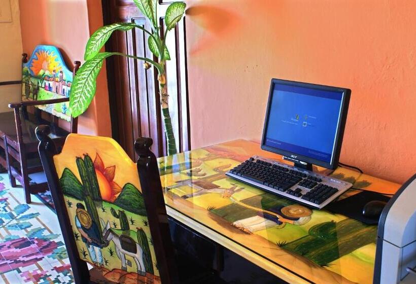 ホテル Del Peregrino