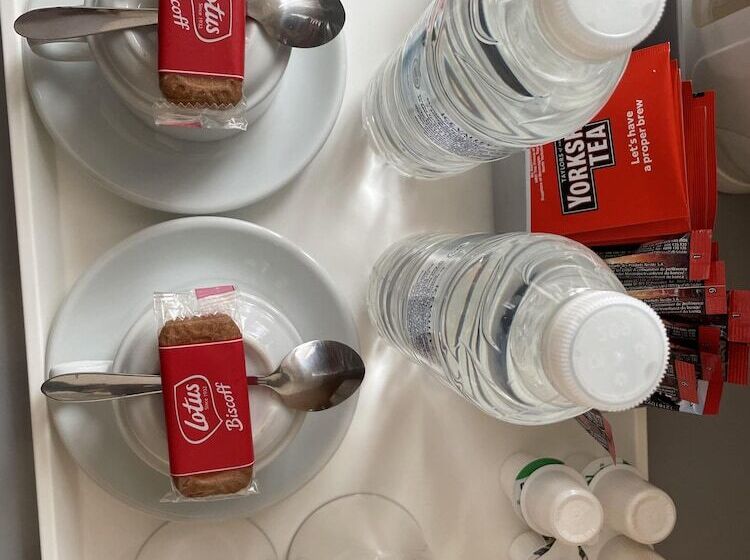 호텔 Diamonds Villa Near York Hospital