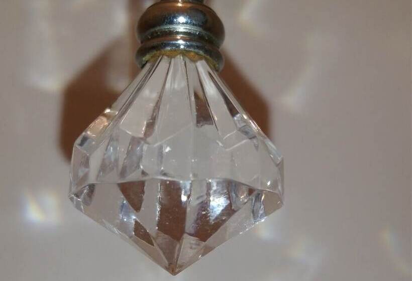 호텔 Diamonds Villa Near York Hospital