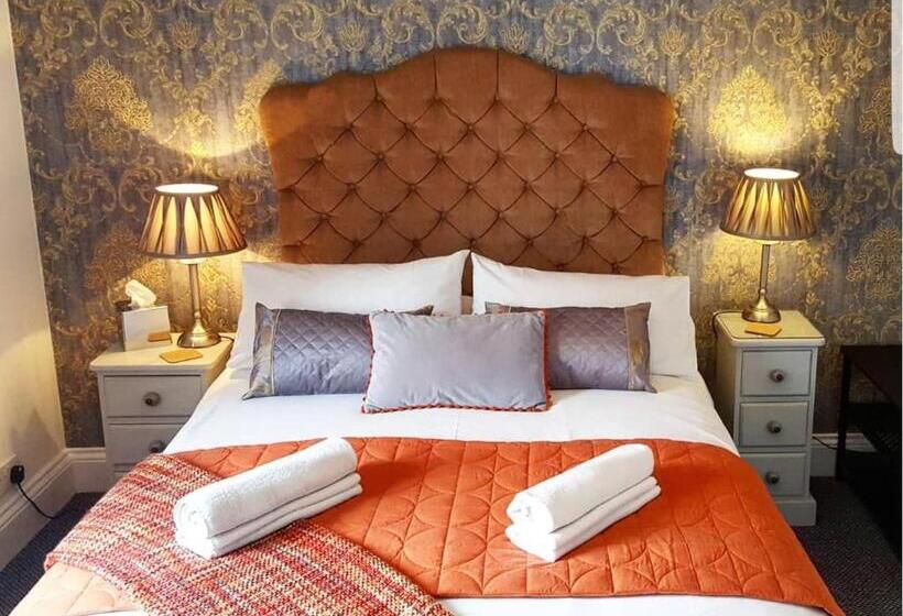 בית מלון כפרי Elmswood Guest House