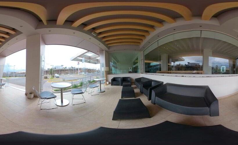 Отель Fiesta Inn Zacatecas