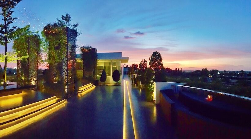 Fm7 Resort Hotel   Jakarta Airport