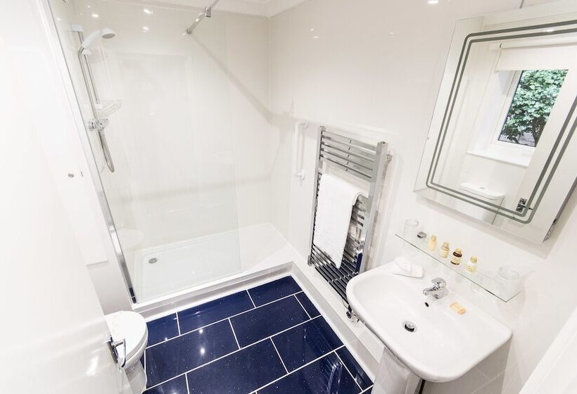 Отель Grovefield Manor