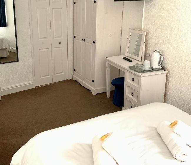 ホテル Gumfreston Guest House