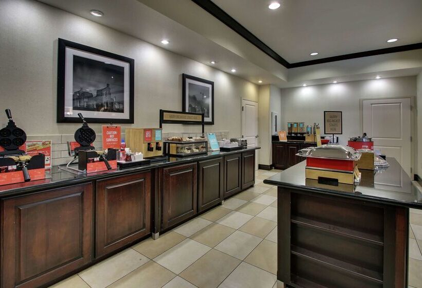 호텔 Hampton Inn Vernon