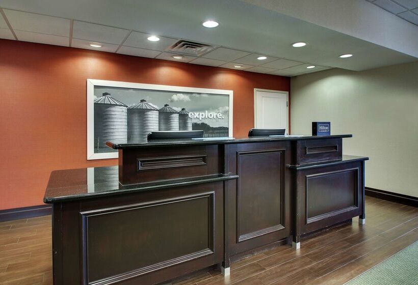 호텔 Hampton Inn Vernon
