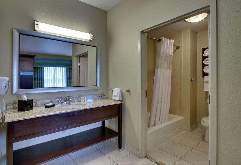 호텔 Hampton Inn Vernon