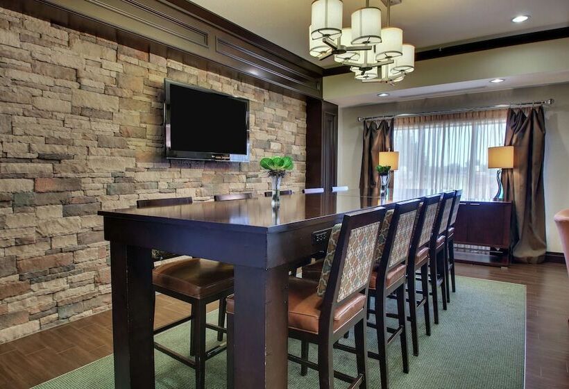 호텔 Hampton Inn Vernon