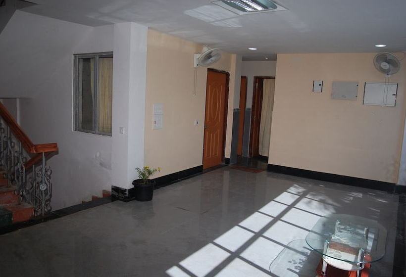 호텔 Hari International