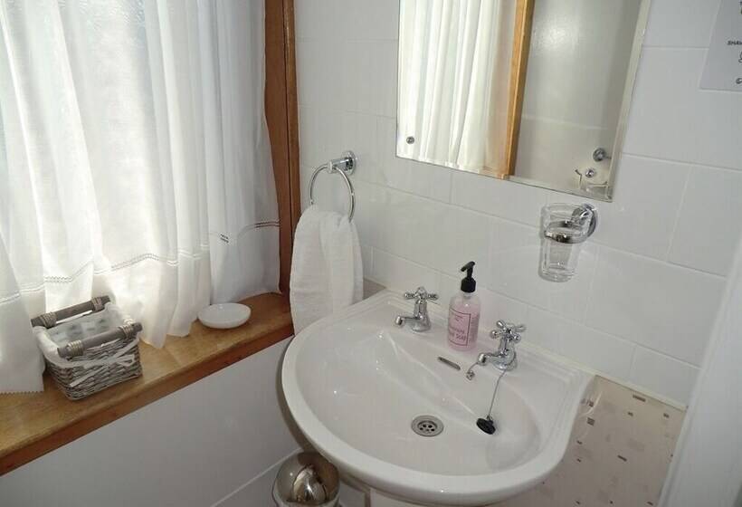 호텔 Heidl Guest House Partner With Grampian