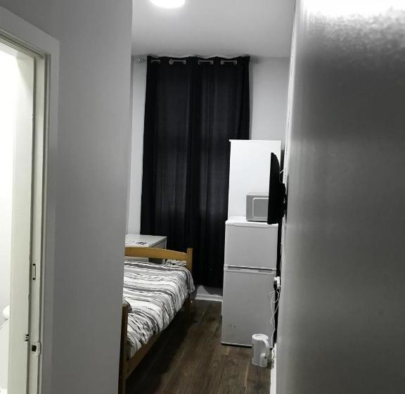 בית מלון כפרי Heroesbunkz