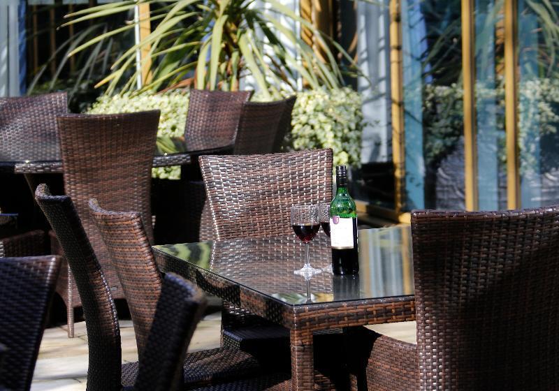 Отель Holiday Inn Express Windsor, An Ihg