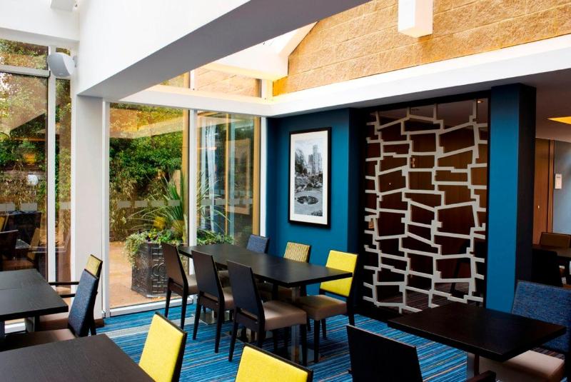 בית מלון כפרי Holiday Inn Express Windsor, An Ihg