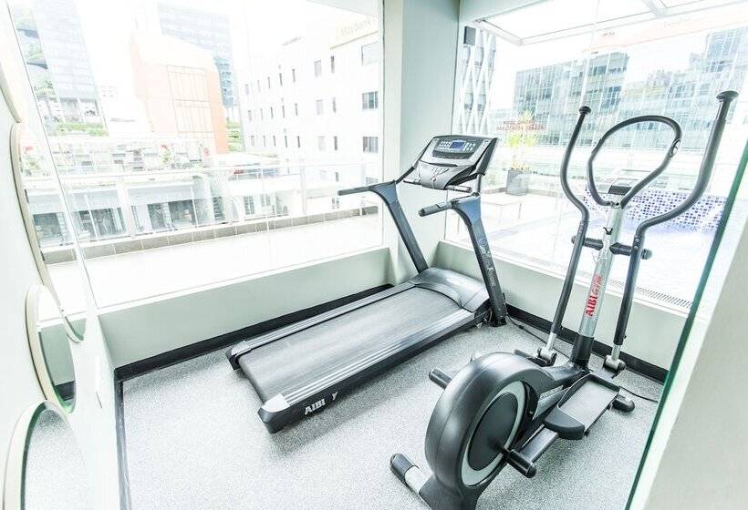 هتل Ibis Budget Singapore Clarke Quay