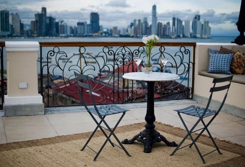 Отель Las Clementinas