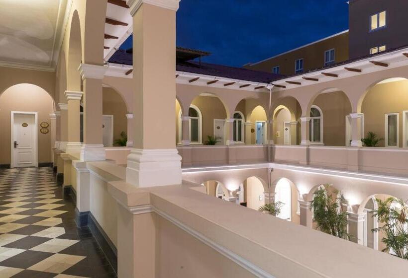 Lp Los Portales Hotel Piura