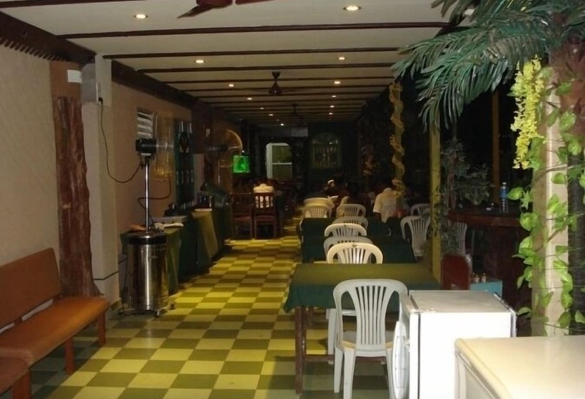 בית מלון כפרי Manvin S