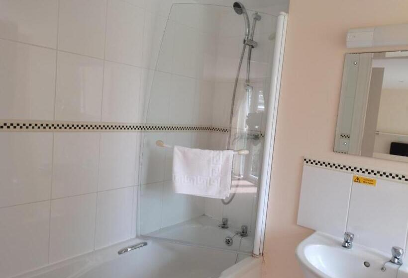 בית מלון כפרי Mather House Retreat