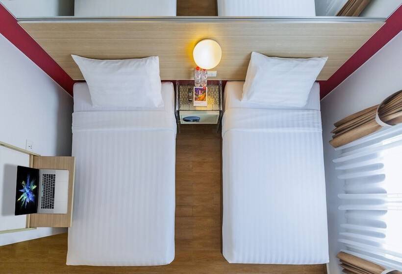 호텔 Red Planet Jakarta Pasar Baru