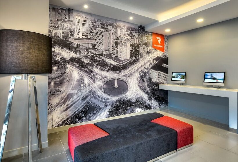 호텔 Red Planet Jakarta Pasar Baru