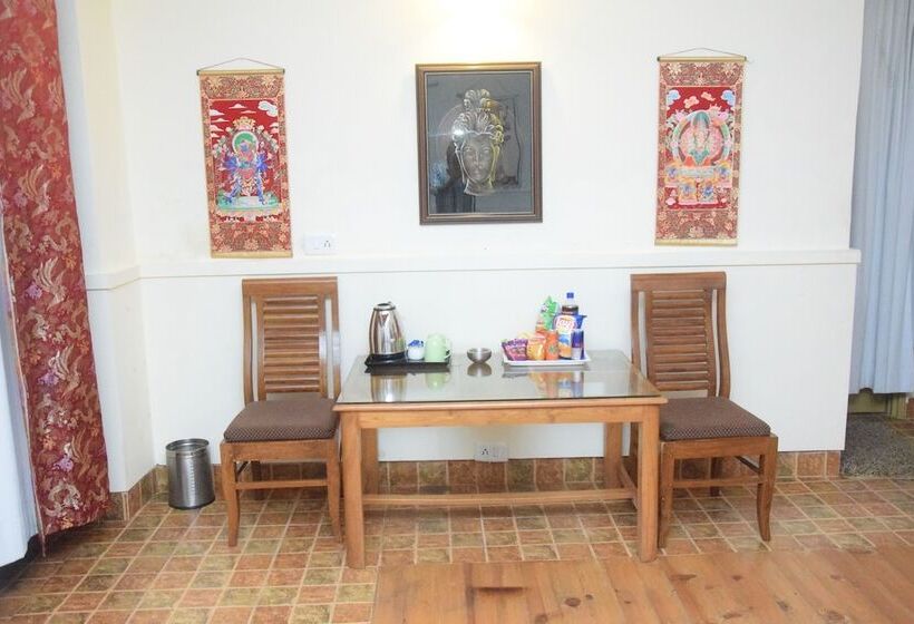 هتل Nandini Residency