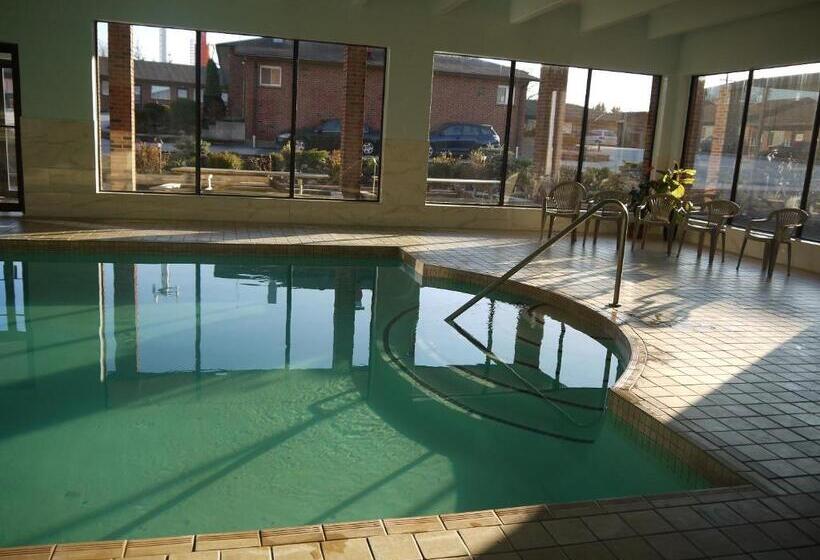 فندق Newmarket Inn