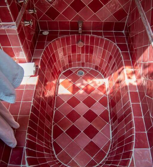 ホテル Nirvana Restaurant & Retreat