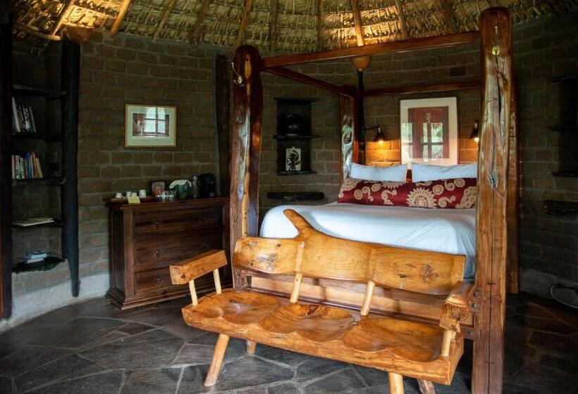 ホテル Nirvana Restaurant & Retreat