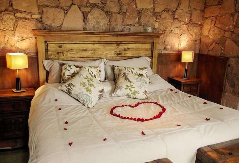 ホテル Nirvana Restaurant & Retreat