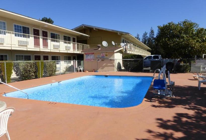 酒店 Americas Best Value Inn Petaluma