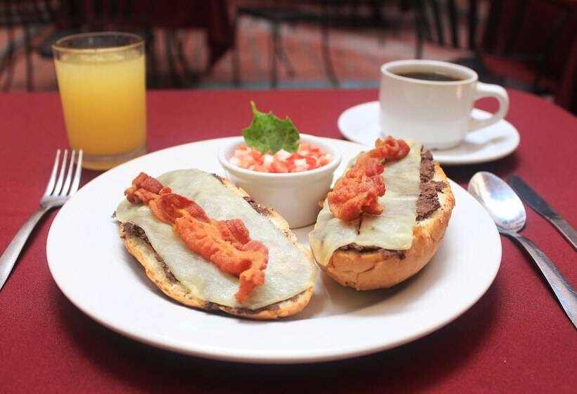 فندق Real Toledo By Kavia