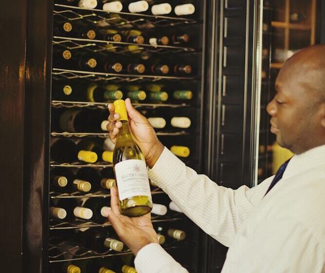 Premier Hotel Falstaff