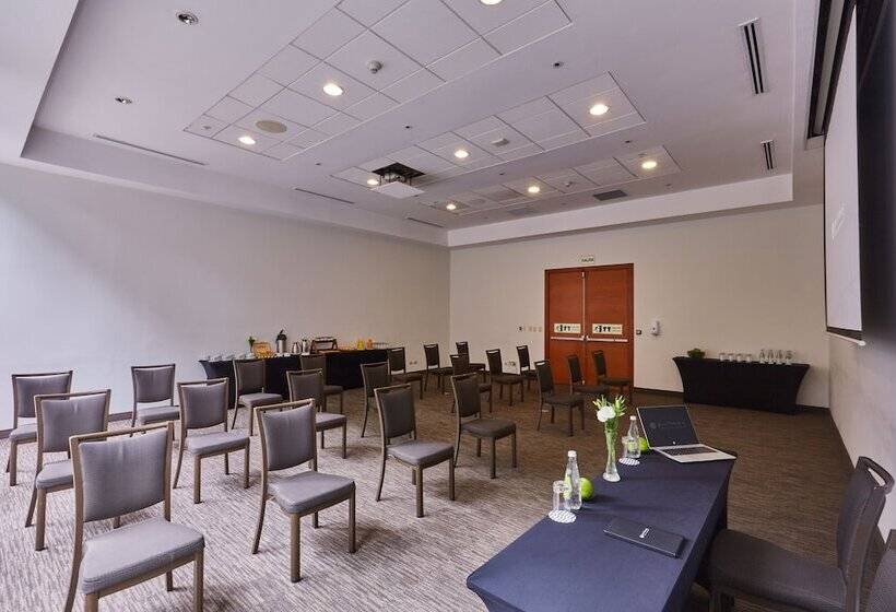 호텔 Pullman Lima San Isidro