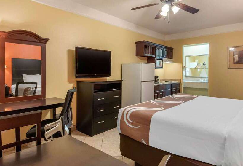 酒店 Quality Inn & Suites At The Outlets Mercedes Weslaco