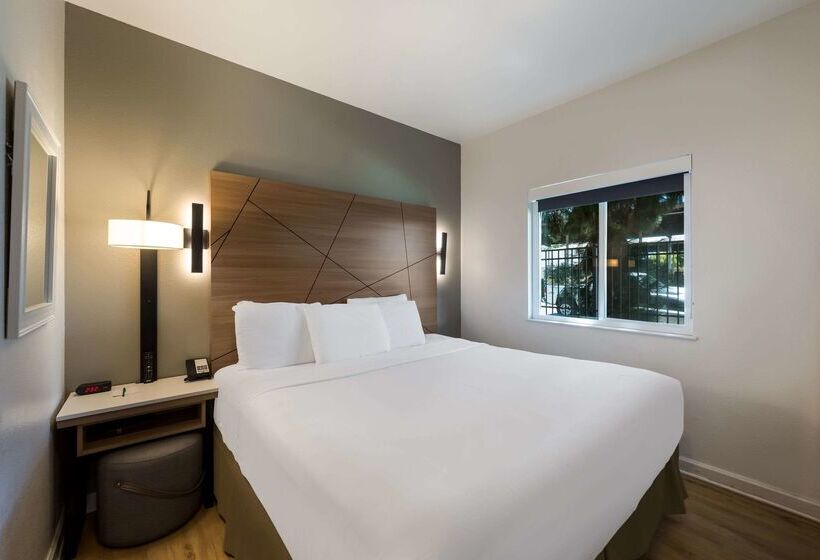 בית מלון כפרי Quality Inn Yuba City Marysville