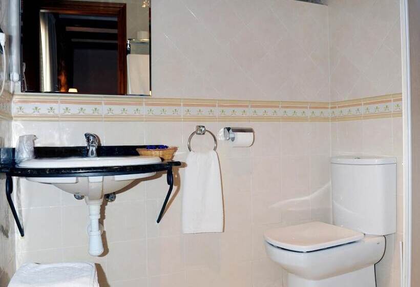 فندق Restaurante Verdia