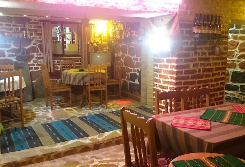 בית מלון כפרי Rimini Club Inn & Suites