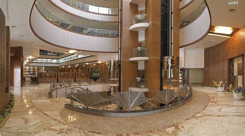 ホテル Royal Orchid Central Kireeti Hampi Hospet