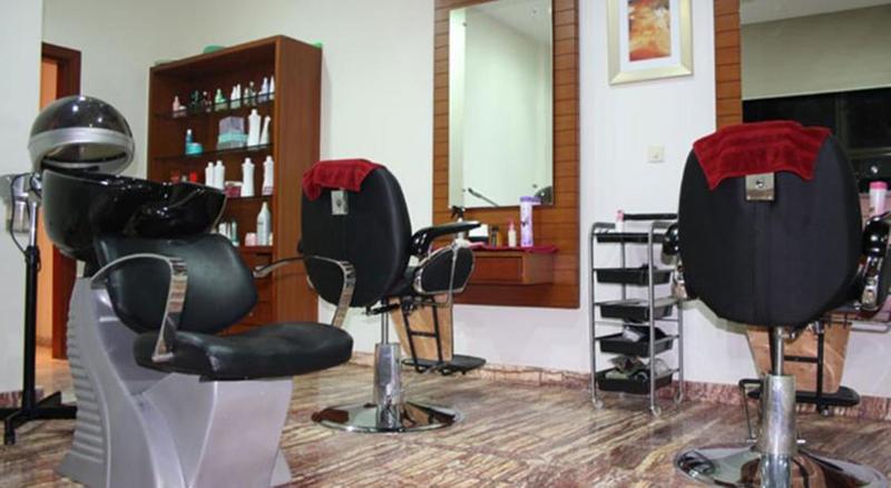 ホテル Royal Orchid Central Kireeti Hampi Hospet