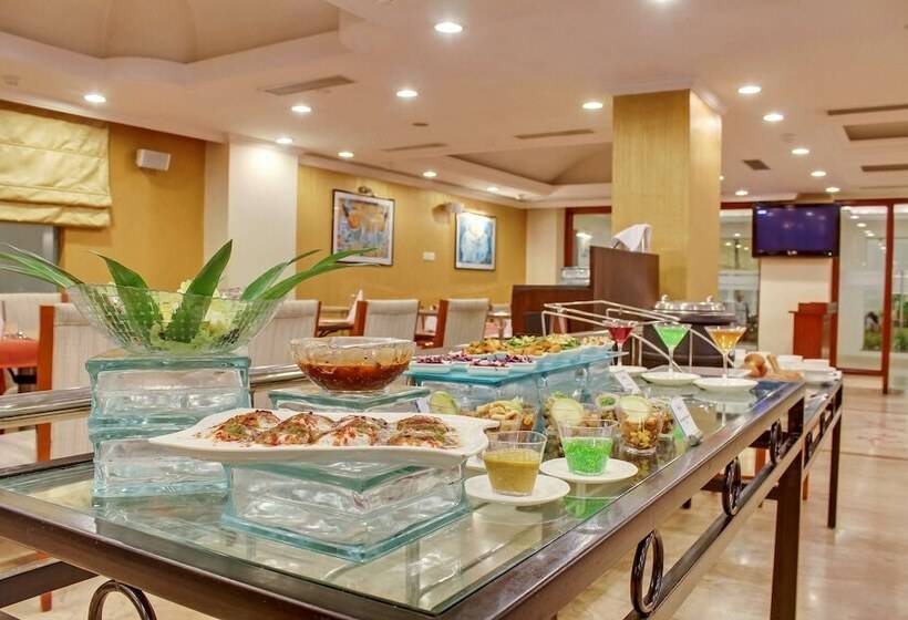 هتل Royal Sarovar Portico Siliguri