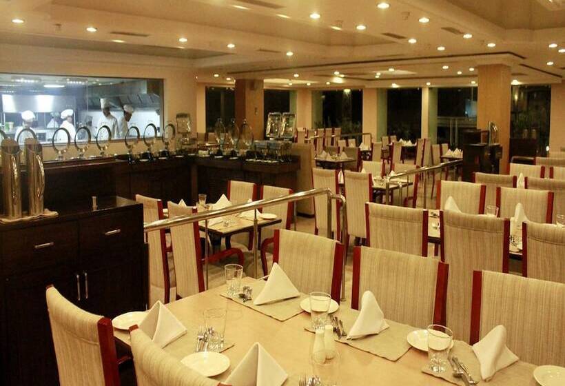 هتل Royal Sarovar Portico Siliguri