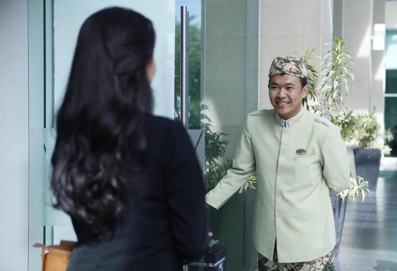 هتل Santika Bogor