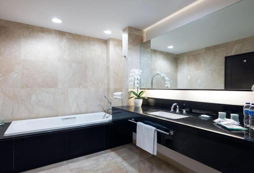 Отель Santika Bogor