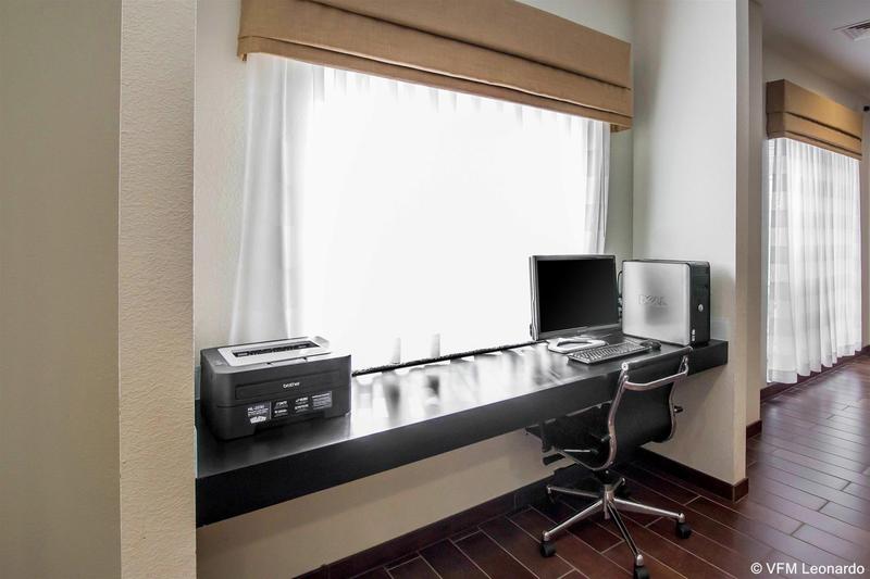 فندق Sleep Inn & Suites