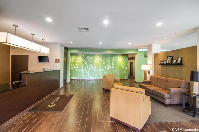 فندق Sleep Inn & Suites