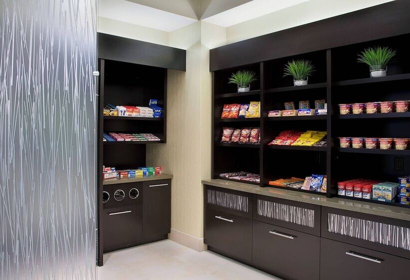 Отель Springhill Suites By Marriott Toronto Vaughan