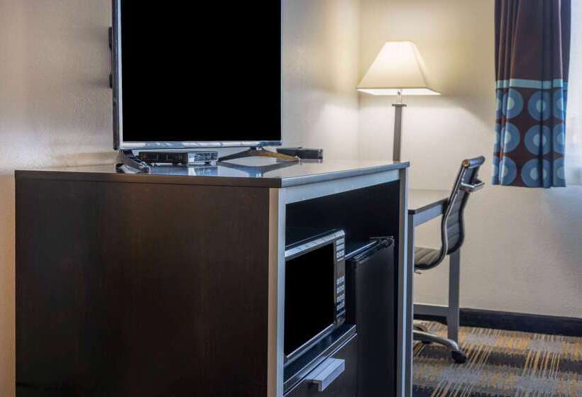 فندق Super 8 By Wyndham Villa Rica