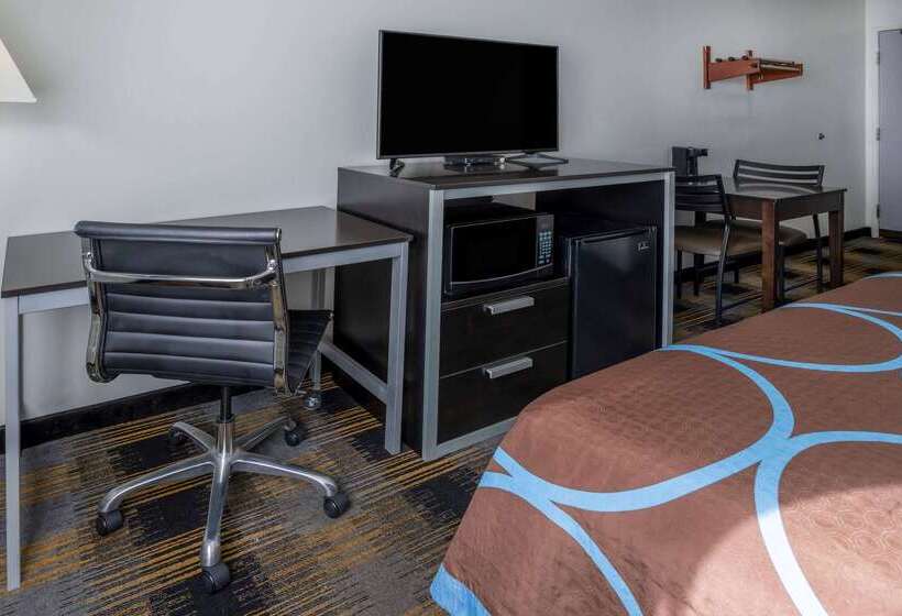 فندق Super 8 By Wyndham Villa Rica